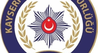 FETÖ'den aranan şahıs polisten kaçamadı