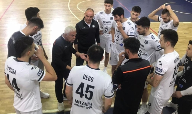 Filenin efelerinden deplasmanda net skor