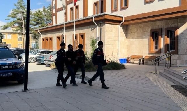 Firari FETÖ&#039;cü Afyonkarahisar&#039;da yakalandı
