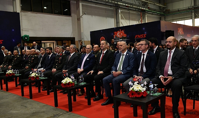 FNSS 300’ÜNCÜ STA’YI TSK’YA TESLİM ETTİ