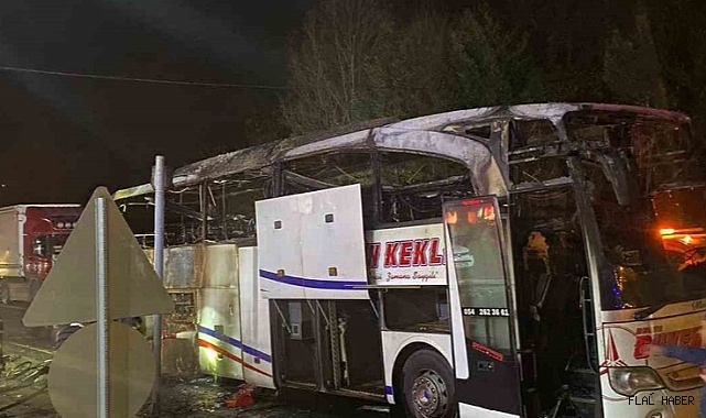 GERZE GÜVEN KEKLİK OTOBÜSÜ KÜLE DÖNDÜ