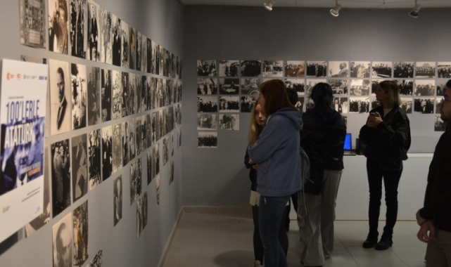 GSF fotoğraf sergisi ile Atatürk'ü andı