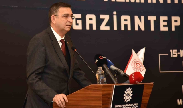 GSO Yönetim Kurulu Başkanı Adnan Ünverdi vize sorununu dile getirdi