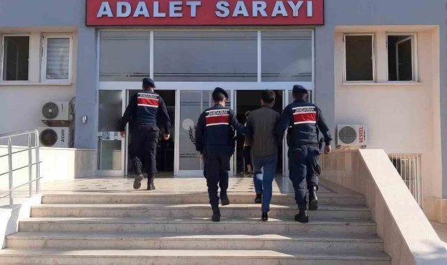 Hapis cezası ile aranan şüpheli Tarsus'ta yakalandı