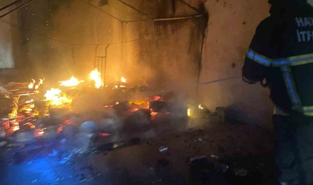 Hatay'da çadır yangını