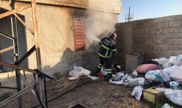 Hatay'da ev yangını çıktı