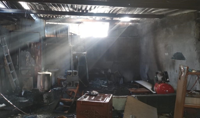 Hatay'da Yeni Sanayi Sitesi'nde çıkan yangın kontrol altına alındı