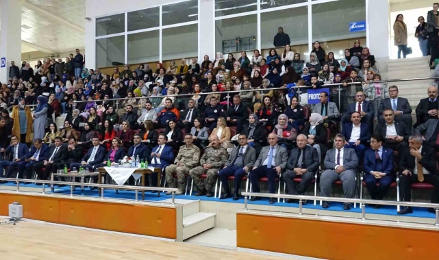 Iğdır'da 'En İyi Narkotik Polisi: Anne' projesi çerçevesinde yüzlerce kişiye eğitim verildi