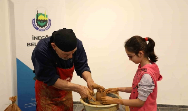 İnegöl Belediyesi'nden Çocuk Çömlek Atölyesi
