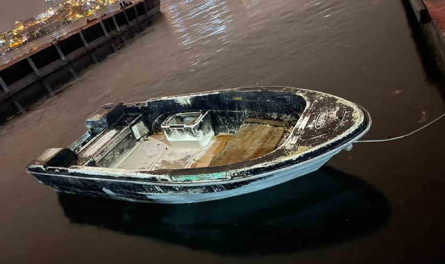 İstanbul'da 4 ton kaçak midye ele geçirildi