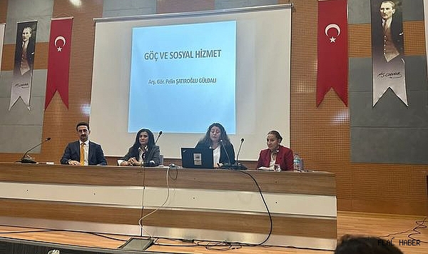 İZ BIRAKAN PANEL