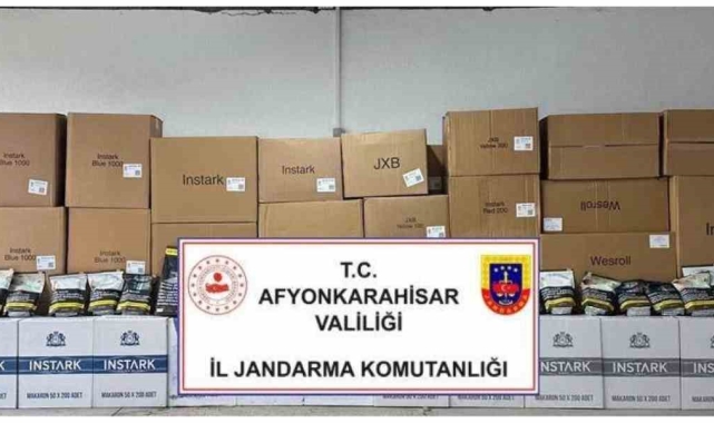 Jandarma 150 bin adet boş makaron ve 793 kilogram kaçak tütün ele geçirdi