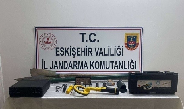 Jandarma kaçak kazıya göz açtırmıyor