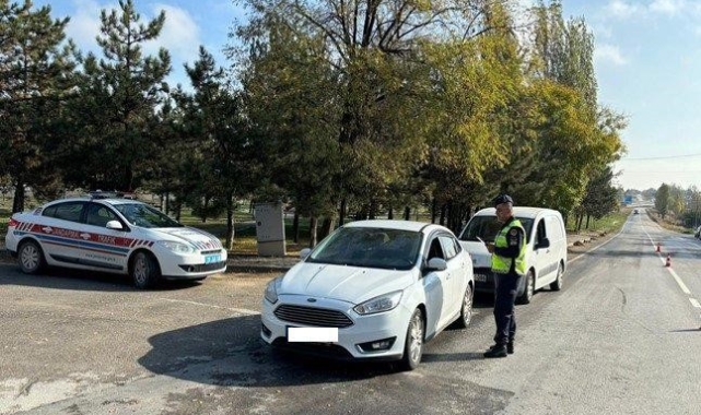 Jandarmadan 463 sürücüye 760 bin 689 liralık para cezası