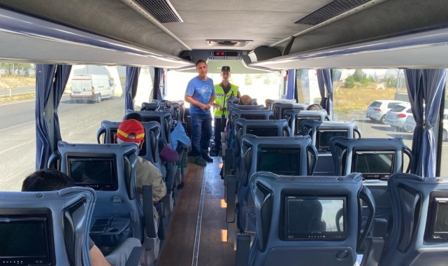 Jandarmadan yolcu otobüslerinde sivil trafik denetimi