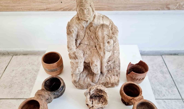 Karaman'da 9 çalıntı motosiklet ve tarihi eserler ele geçirildi