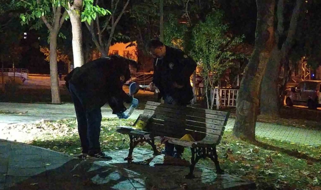 Kardeşlerin alacak-verecek kavgasında kan aktı: 2 yaralı