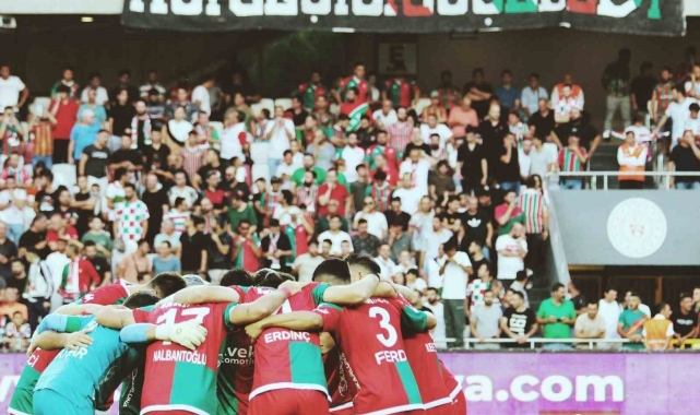 Karşıyaka, Efeler 09'la kritik maça çıkıyor