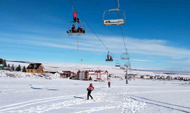Kars'ta JAK timleri kışa hazır