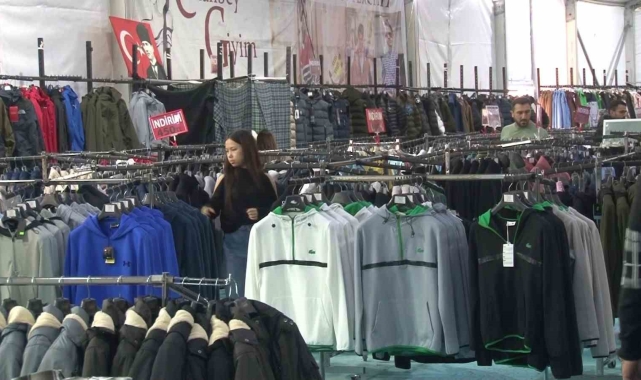 Kartal'da enflasyonla mücadele için yüzde 70'e varan indirim çadırı