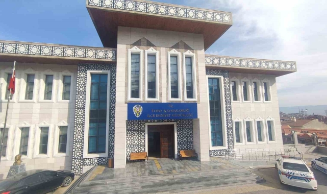 Kastamonu'da 22 adrese eş zamanlı operasyon: 20 gözaltı