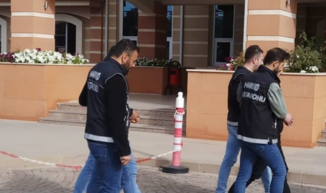 Kastamonu'da aranan 2 şahıs yakalandı