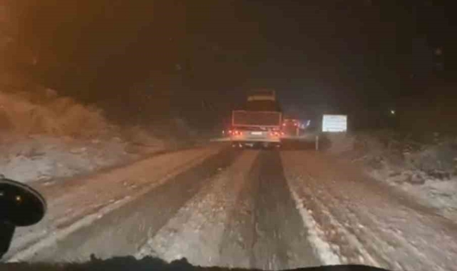 Kastamonu'nun yüksek kesimlerinde kar yağışı etkili oluyor
