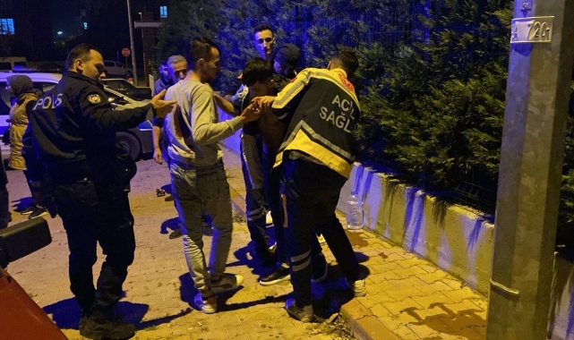 Kayseri&#039;de bıçaklı kavga: 1&#039;i ağır 2 yaralı