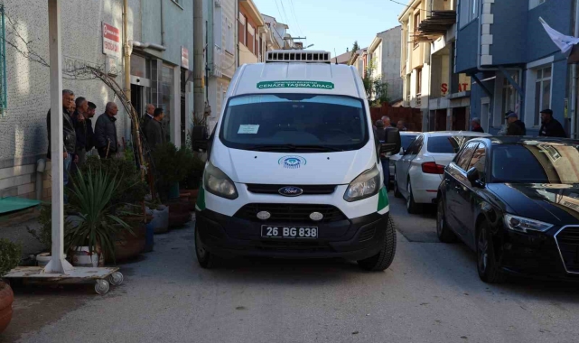 Kazada hayatını kaybeden baba ve kızı son yolculuğuna uğurlandı