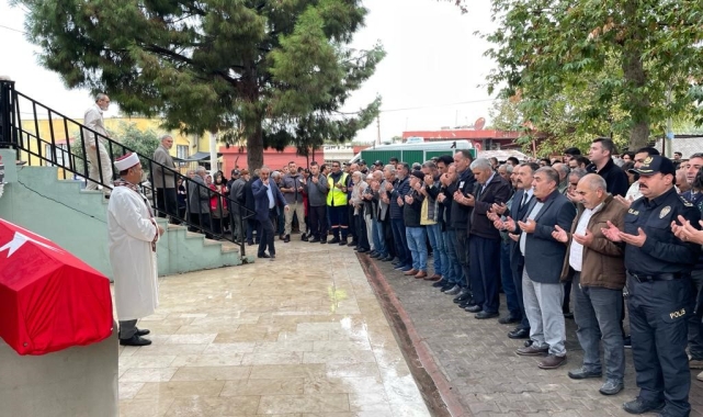 Kazada hayatını kaybeden polis memuru memleketi Osmaniye'de toprağa verildi