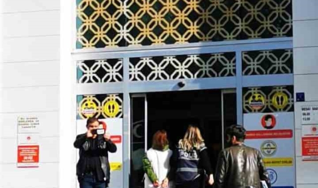 Kırşehir&#039;de kuyumcudan soygun: 3 tutuklama