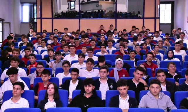Kızılay, Denizli OSB Teknik Koleji öğrencilerine kan vermenin önemini anlattı
