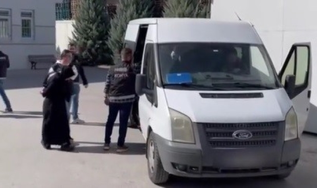 Konya'da uyuşturucu tacirlerine operasyon: 9 gözaltı