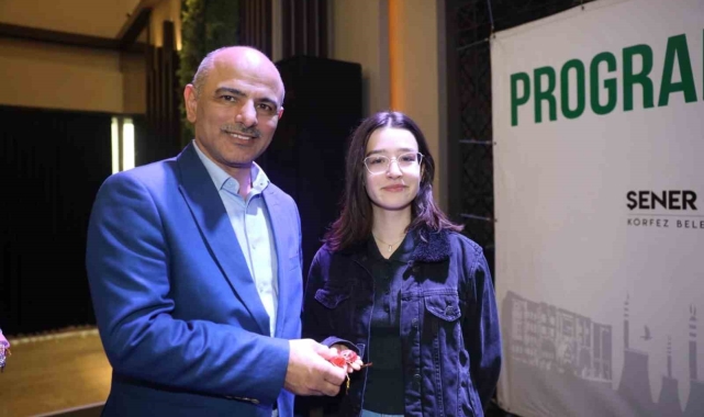 Körfez'de başarılı öğrenciler ödüllendirildi