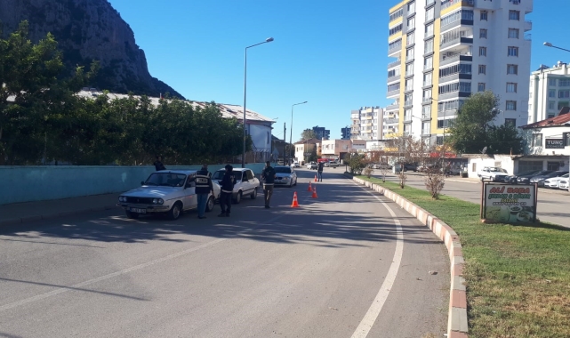 Kozan'da aranan 27 kişi yakalandı