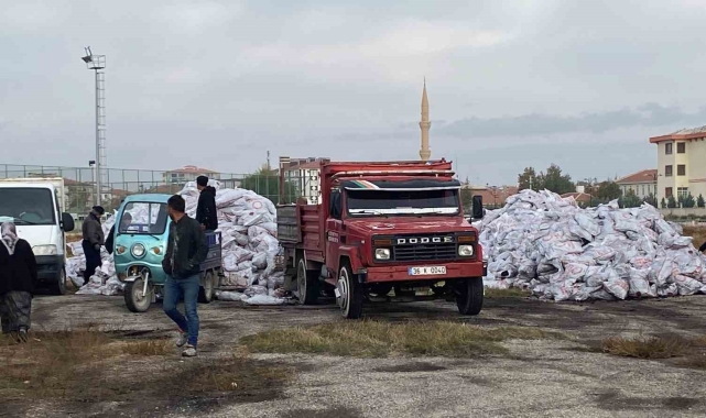 Kulu'da kömür dağıtımı başladı