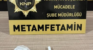 Kütahya'da 3 şüpheli şahsın üzerinde uyuşturucu ele geçirildi