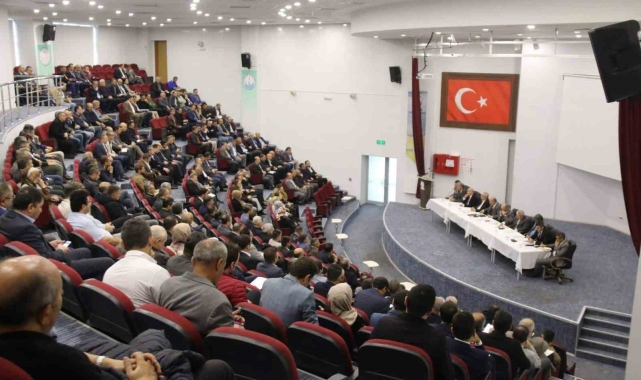 Kütahya'da eğitime dair genel değerlendirme ve bilgilendirme toplantısı