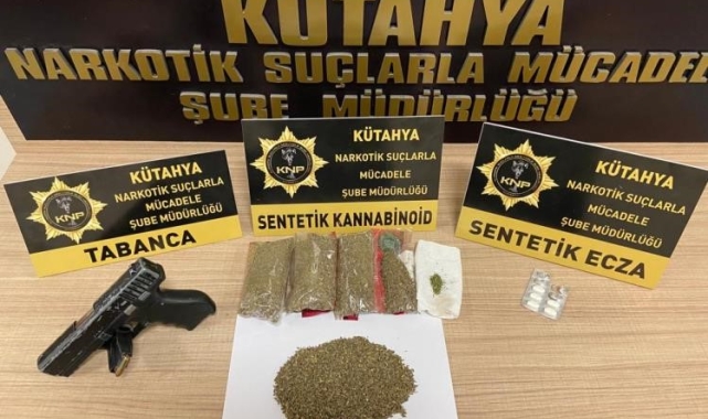 Kütahya'da uyuşturucu satıcısı tutuklandı