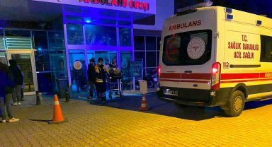 Lastiği patlayan motosiklet devrildi: 1 yaralı