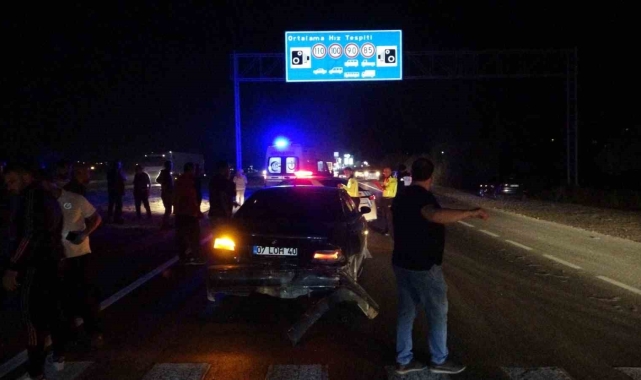 Manavgat'ta ışıkta duran otomobile arkadan çarptı, hem ceza yedi hem ehliyetini kaptırdı