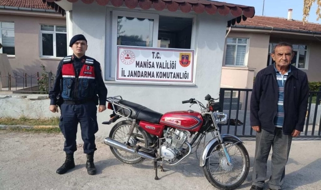 Manisa'da çalınan motosikleti jandarma buldu