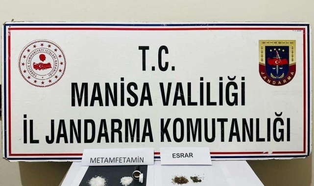 Manisa'da jandarmadan 'torbacı' operasyonu