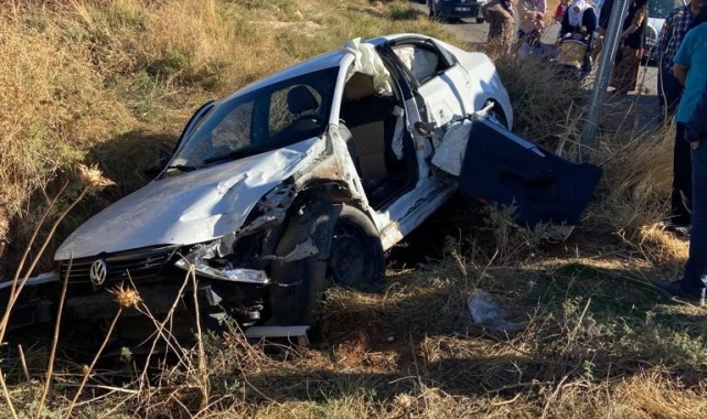 Mardin'de takla atan otomobil şarampole yuvarlandı: 4 yaralı