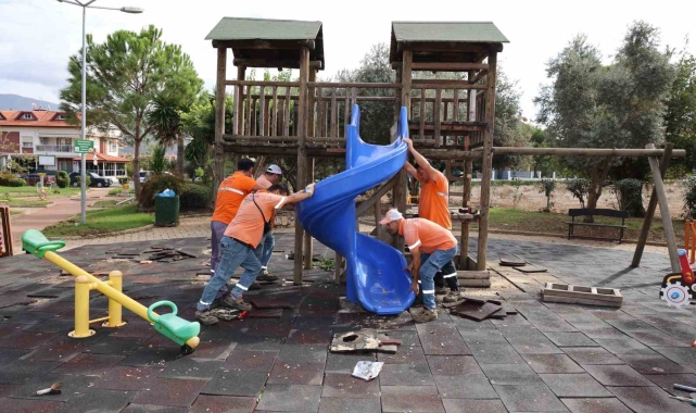 Marmaris'te parklar yenileniyor
