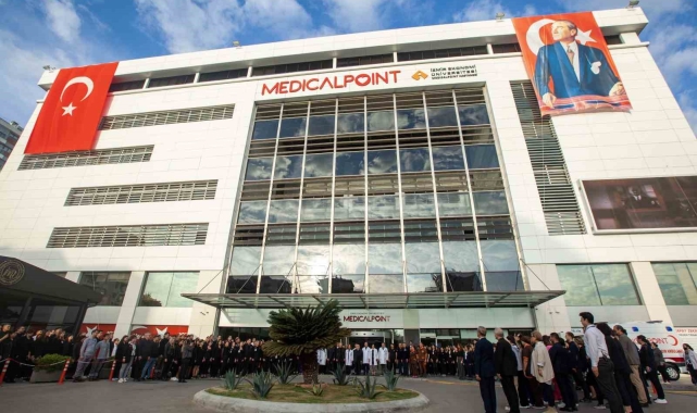 Medical Point Hastaneler Grubu Ata'sını andı
