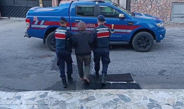 Mersin&#039;de PKKKCK operasyonu: 1 tutuklama