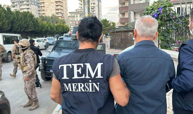 Mersin'de terör örgütlerine operasyon: 4 gözaltı
