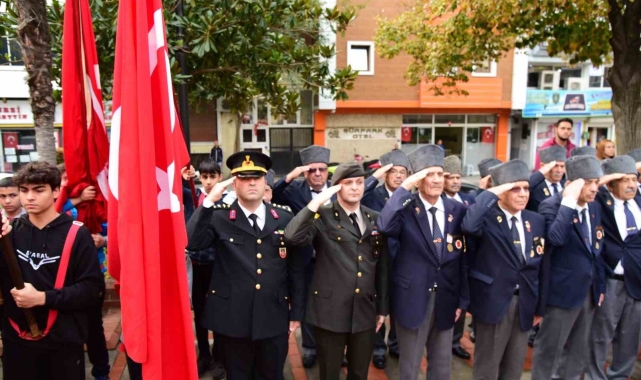 Nazilli Atatürk'ü andı