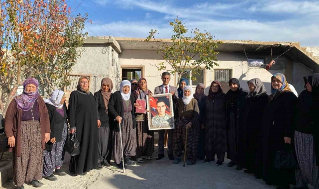 Niğde Şehit Ailelerinden Şehit Onur Özbek'in Ailesine Ziyaret